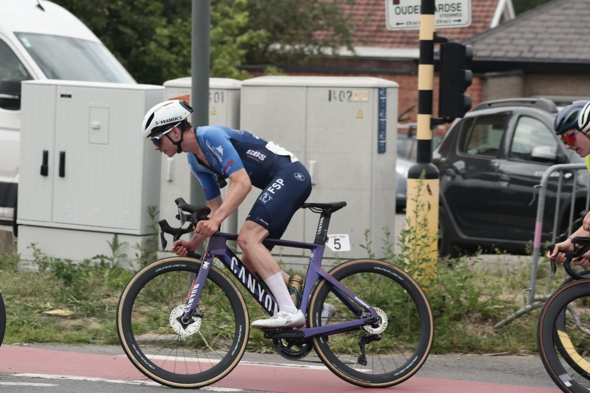Atleet Lennert Van Tichelt